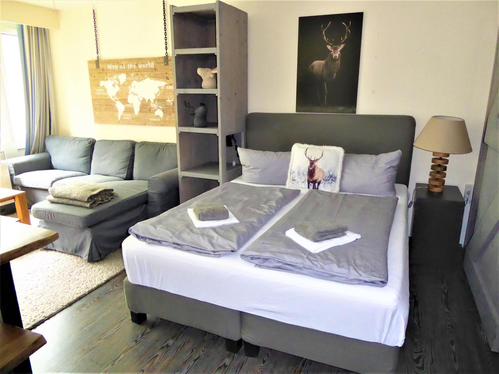 Cityloft Pool Sauna Bis 5 Pers Balkon Wifi Apartment